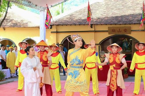 Giữ hồn lễ hội biển