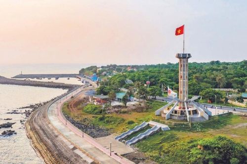 Quảng Trị: 'Cháy vé' tàu cao tốc đi đặc khu Cồn Cỏ dịp nghỉ lễ 30/4-1/5
