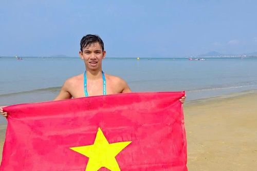 Nguyễn Huy Hoàng nối dài bảng vàng thành tích khi giành HCB bơi biển châu Á 2026