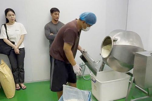 Triệt phá lò sản xuất thực phẩm giảm cân chứa chất cấm quy mô hàng chục tỷ đồng