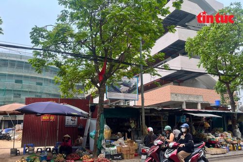 Bảo đảm trật tự đô thị Thủ đô khi giải tỏa chợ cóc, chợ tạm