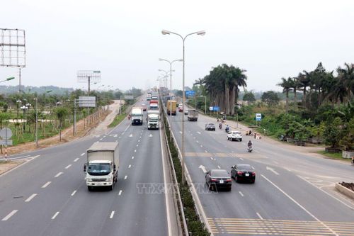 Xây dựng tuyến quốc lộ 5, quốc lộ 10 là tuyến đường an toàn giao thông