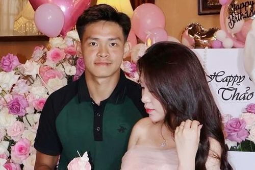 Tiền đạo U23 Việt Nam góp mặt vào danh sách 'bố bỉm sữa' ở tuổi 23