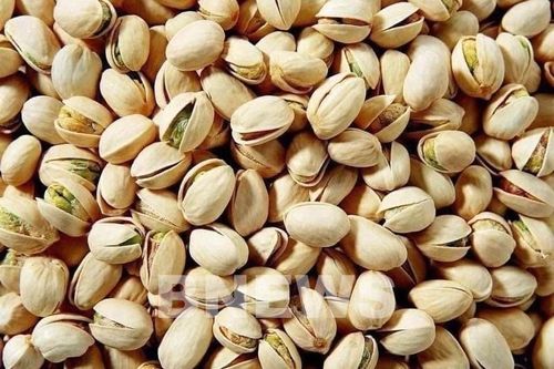 Giá hạt dẻ cười tăng vọt vì xung đột Iran
