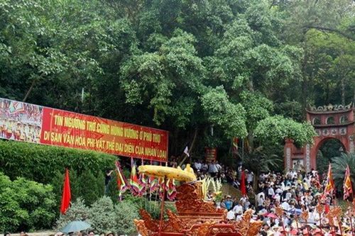 Giỗ Tổ, nghĩ về phả chí tộc họ