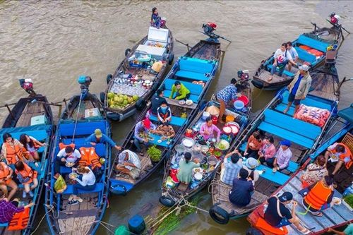 Dạo qua chợ nổi Cái Răng