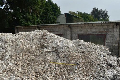 Hưng Yên: Truy tố đối tượng chôn lấp trái phép gần 400 tấn chất thải rắn công nghiệp