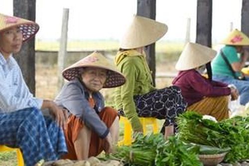 Chợ quê Hương An - Mì xưa mì sớm