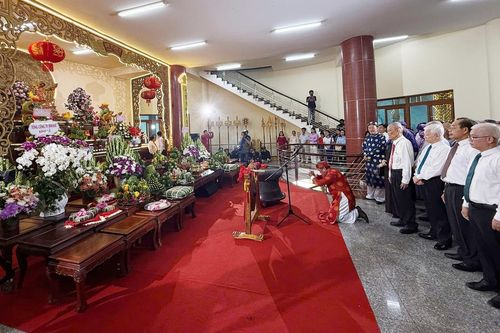 Nguyên Chủ tịch nước Nguyễn Minh Triết dự Lễ Giỗ Tổ Hùng Vương tại TP.HCM