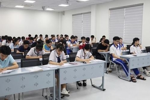 Hơn 170.000 thí sinh đăng ký thi đánh giá năng lực đợt 2 năm 2026
