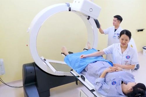 Trang thiết bị hiện đại đáp ứng điều trị bệnh nhân ung thư