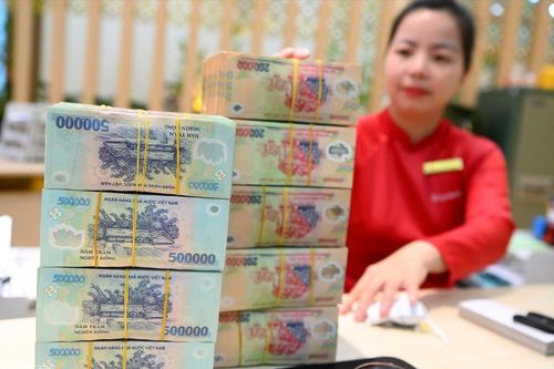 Nhiều ngân hàng đồng loạt tăng vốn lên quanh 100.000 tỷ đồng