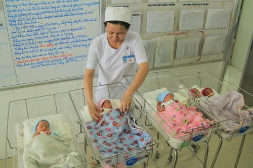 TP.HCM ban hành nhiều biện pháp giải quyết tình trạng mức sinh thấp