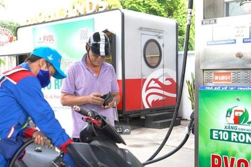 Petrolimex bắt đầu pha chế quy mô lớn xăng E10RON95-III