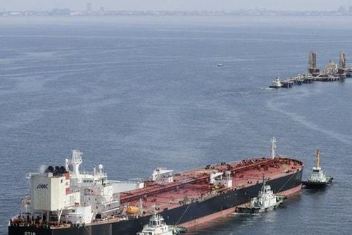 Tàu chở dầu Mỹ lần đầu cập bến Nhật Bản từ khi xung đột Iran nổ ra