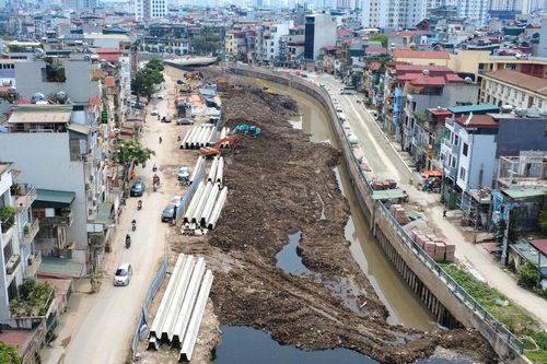 Hà Nội: Hiện trạng ngổn ngang tại dự án thoát nước nghìn tỷ kênh dẫn nước La Khê