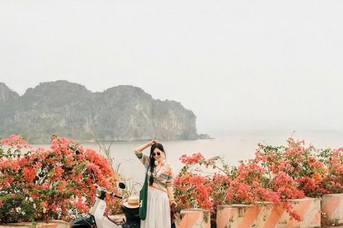 Hải Phòng: Cát Bà đón hơn 60.000 lượt khách dịp nghỉ lễ Giỗ Tổ