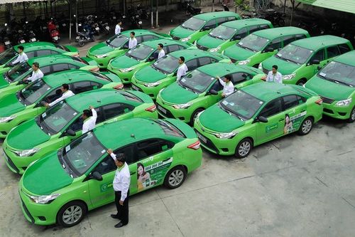 Ngân hàng siết nợ 5 ôtô điện của hãng taxi