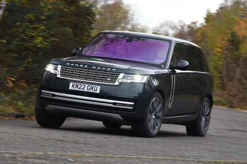 Jaguar Land Rover triệu hồi hơn 170.000 xe do lỗi hệ thống điện