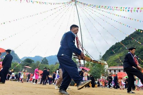 Lễ hội Khèn Mông - nơi hội tụ của sắc màu văn hóa