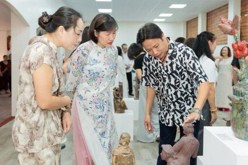 Hành trình làm mới gốm Việt từ chiều sâu bản sắc