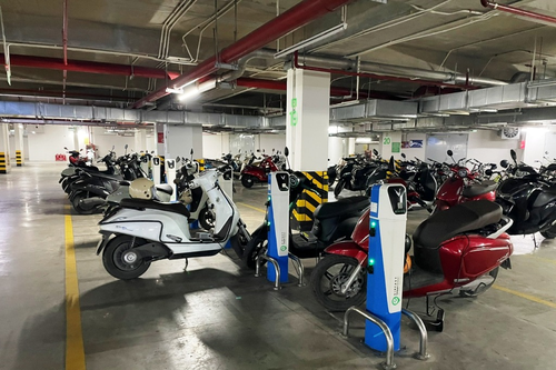 Cấp bách hoàn thiện quy chuẩn trạm sạc xe điện tại chung cư