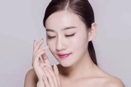6 việc cần làm giúp ngăn ngừa phản ứng mỹ phẩm