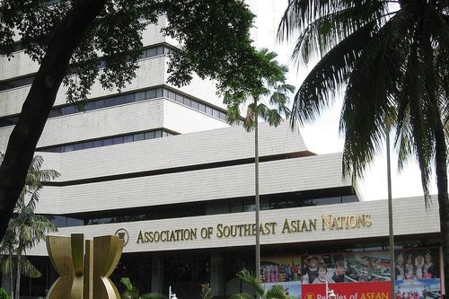 ASEAN cam kết bảo vệ an ninh năng lượng giữa căng thẳng Trung Đông