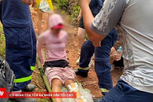 Hải Phòng: Cứu người phụ nữ gặp nạn bị thương trên núi Sơn Đào