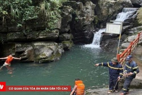 Một du khách bị đuối nước tại thác Bản Khiếng