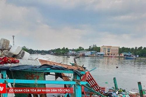Cháy, nổ tàu cá làm 7 người bị thương, thiệt hại hàng tỷ đồng