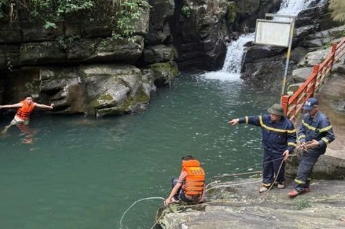 Lạng Sơn: Du khách tử vong khi tham quan thác Bản Khiếng