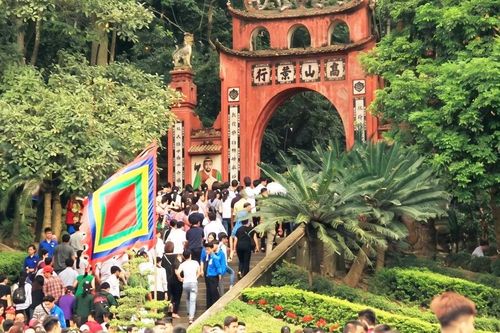 Uống nước nhớ nguồn