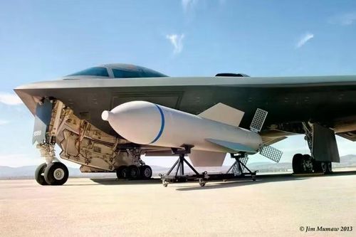 Mỹ gia hạn hoạt động phi đội máy bay ném bom chiến lược B-1B Lancer và B-2 Spirit