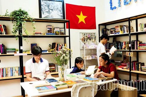 Khi người trẻ chọn sách thay màn hình