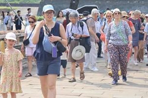 Huế thu hút hơn 310.000 lượt du khách dịp lễ Giỗ Tổ Hùng Vương