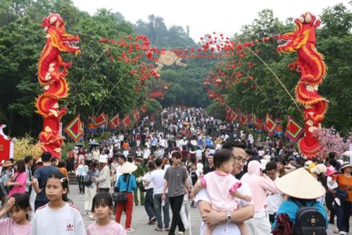 Phú Thọ ghi nhận 6,5 triệu lượt khách dịp Giỗ Tổ Hùng Vương 2026