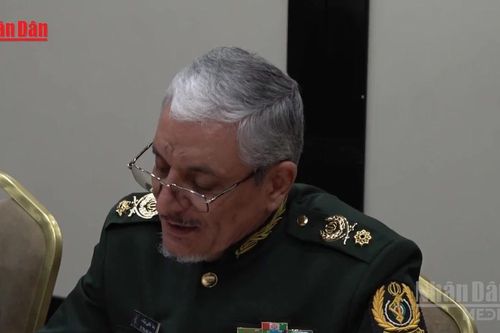 [Video] Iran tăng cường tiếp xúc quốc phòng với Nga và Belarus