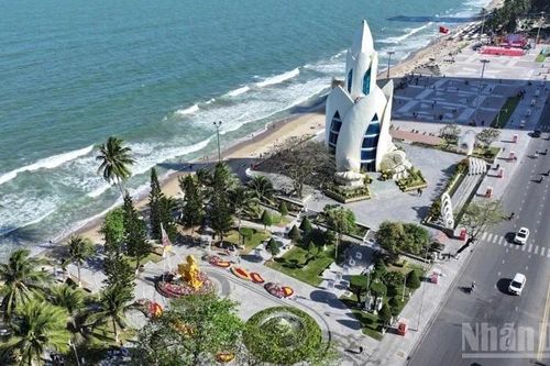 Khánh Hòa dồn lực lên thành phố trực thuộc Trung ương: Tăng tốc từ nền tảng đô thị cơ sở