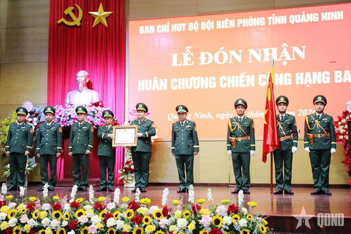 Quảng Ninh: Đồn Biên phòng cửa khẩu quốc tế Móng Cái đón nhận Huân chương Chiến công hạng Ba