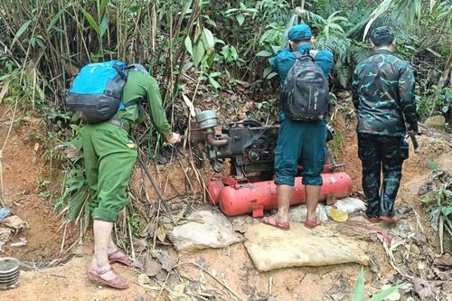 Công an Đà Nẵng liên tiếp phát hiện, ngăn chặn nhiều vụ khai thác vàng trái phép