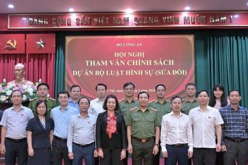 Xây dựng dự án Bộ luật Hình sự (sửa đổi) bảo đảm đồng bộ, có tính dự báo trong tương lai