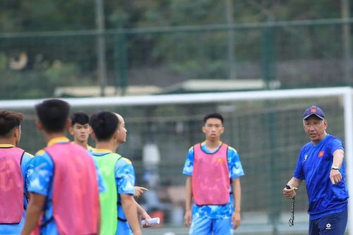 U19 Việt Nam hội quân cho giải Đông Nam Á 2026: 'Đau đầu' bài toán lực lượng