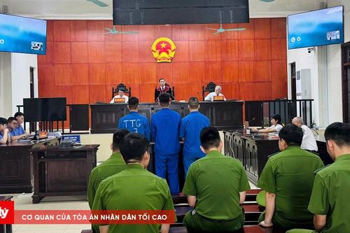 Mua bán trái phép chất ma túy, trả công lao động bằng chất cấm