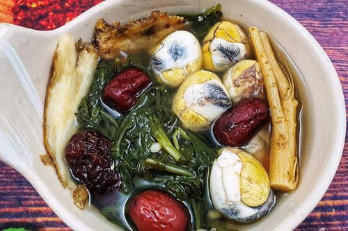 Luộc trứng cút lộn bao nhiêu phút thì chín?