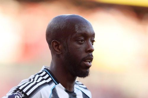 Newcastle vội cắt lỗ khi biết mua hớ tiền đạo 55 triệu bảng