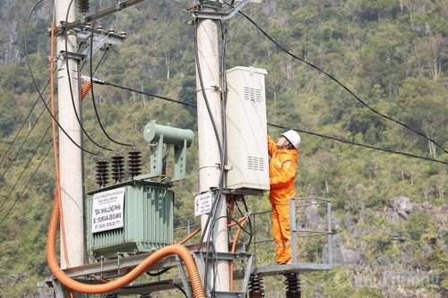 Hoàn thiện khung pháp lý bảo vệ công trình và an toàn trong lĩnh vực điện