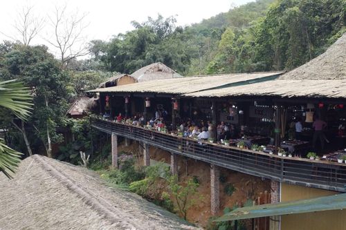 Nhiều cơ sở du lịch cộng đồng 'cháy phòng' dịp nghỉ lễ ' kép '