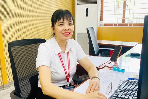 Chuyên viên hành chính công trả lại 80 triệu đồng chuyển nhầm