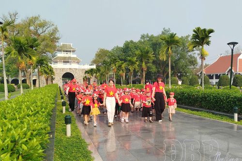 Từ Chiến thắng Điện Biên Phủ đến Đại thắng mùa Xuân 1975